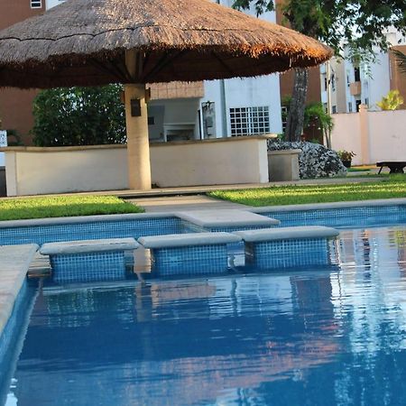 Relajante Y Acogedor Apartamento Con Alberca En Cancun Bagian luar foto