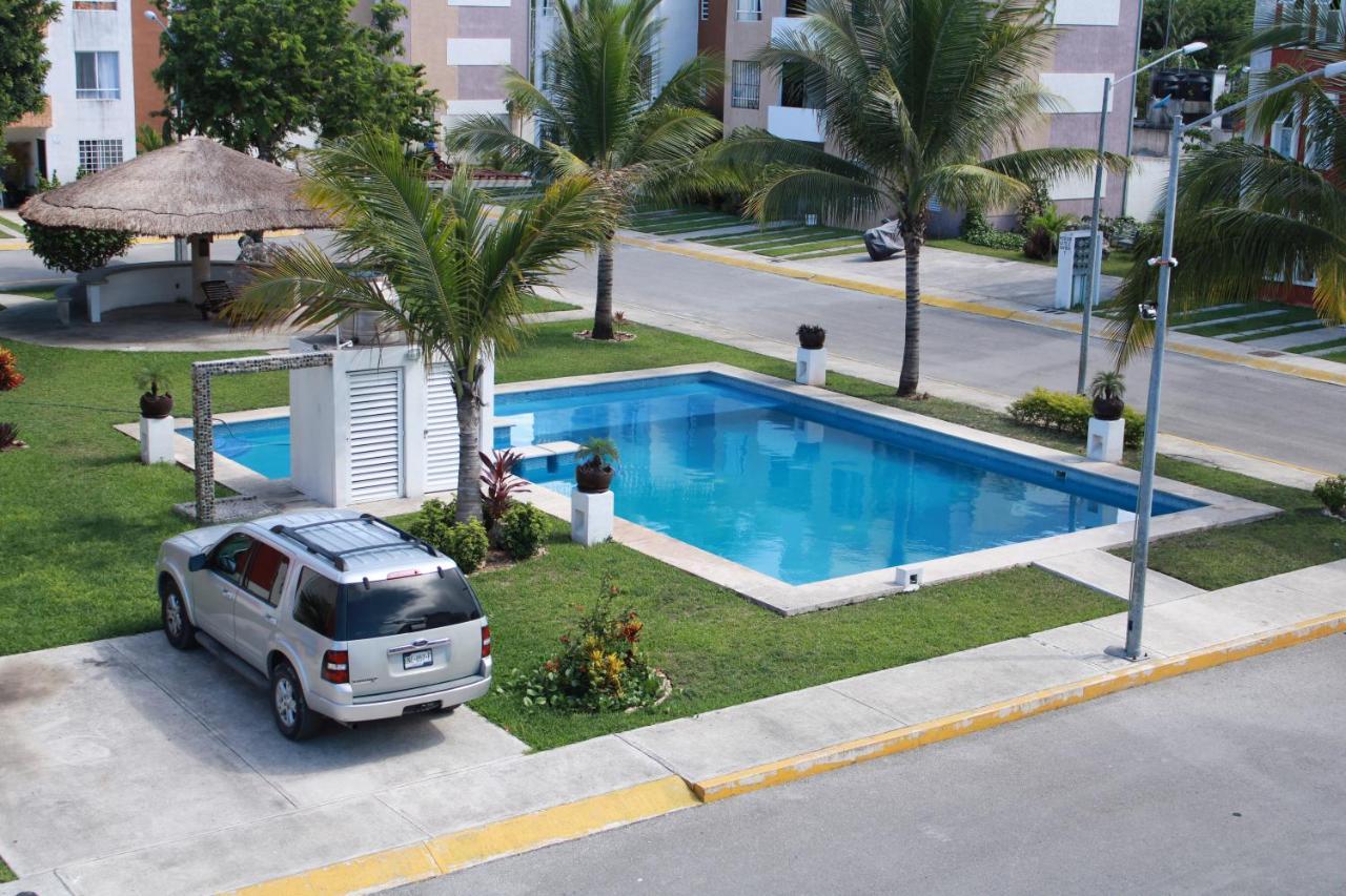 Relajante Y Acogedor Apartamento Con Alberca En Cancun Bagian luar foto